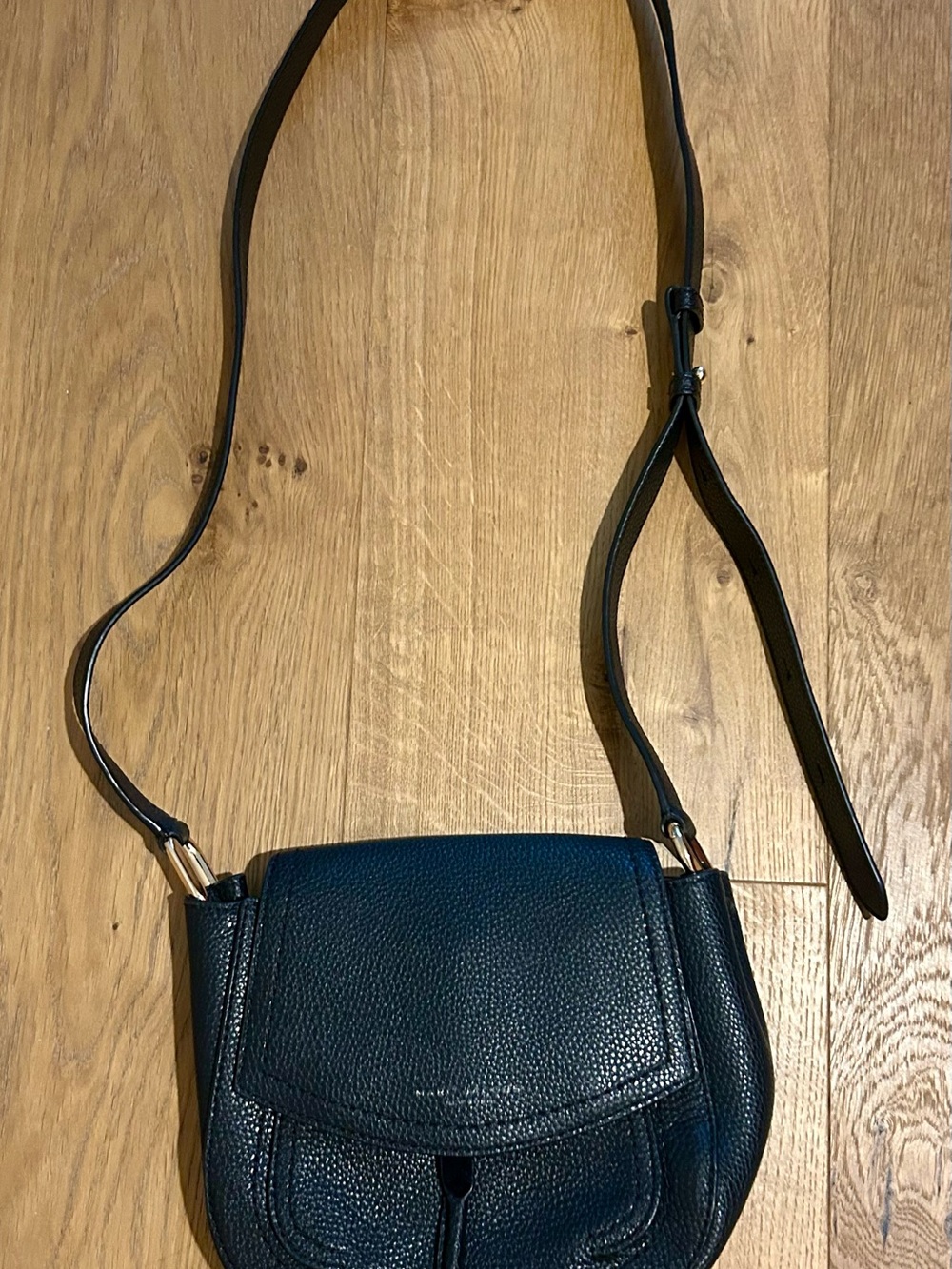 Marc Jacobs Pebbled Leather Crossbody Bag in Black